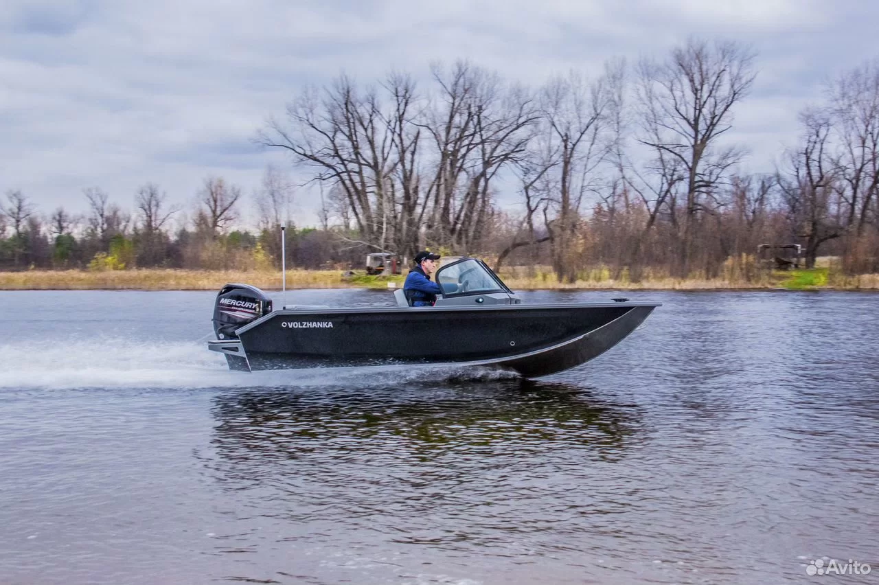 Волжанка-46 Фиш (Fish) с мотором Mercury F 60 elpt